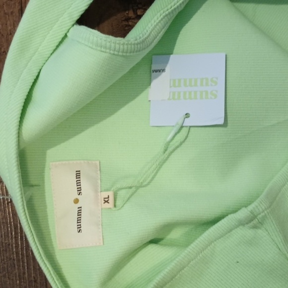 Summi Summi One Shoulder Mint Gemini Crop Top NWT DDD - Picture 3 of 4